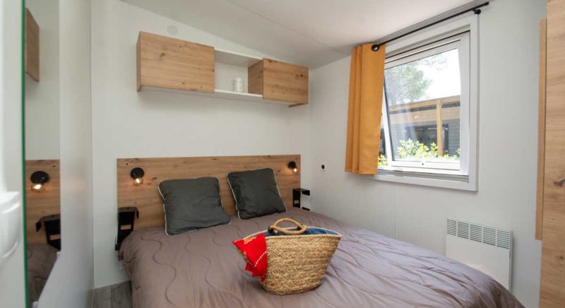 Oasis Village – Bungalow Luxe Confort 6-8 | Chambre 1