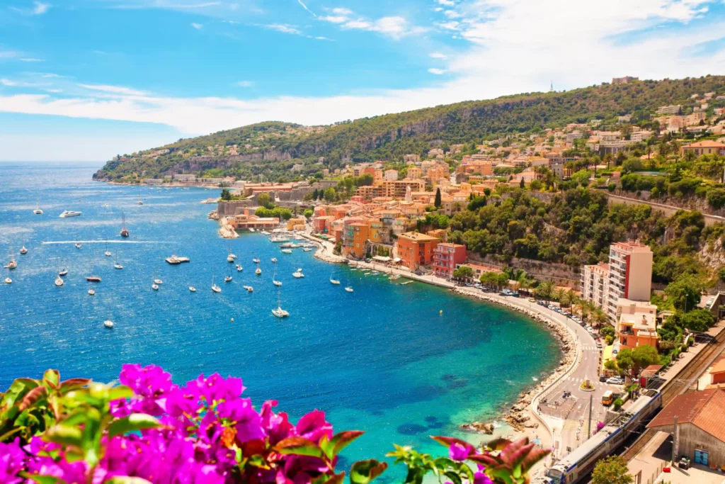 Vacances en famille dans un camping sur la Côte d'Azur.